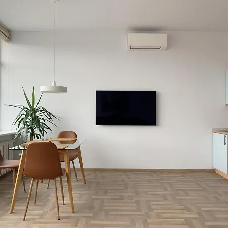 502 Apartment *